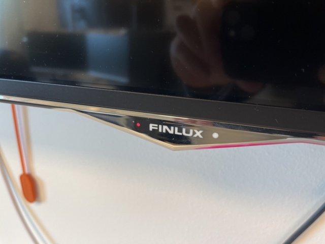 803172-4 TV Finlux 140 cm diagonally