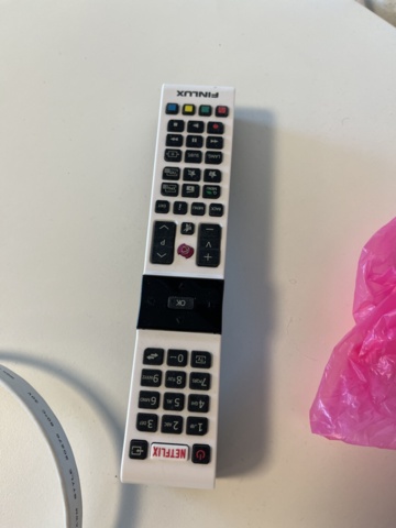 803172-5 TV Finlux 140 cm diagonally