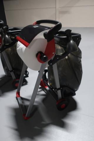 957983-4 3 TORK roll holders on wheels with integrated dustbin