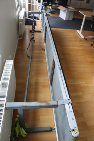 930603-4 Conveyor belt 4m motor driven