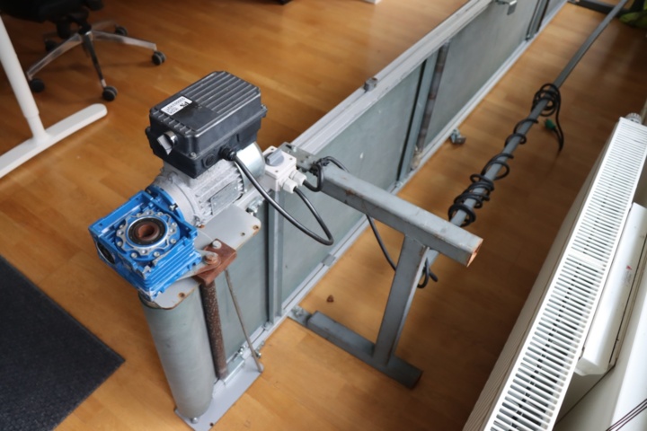 930603-6 Conveyor belt 4m motor driven