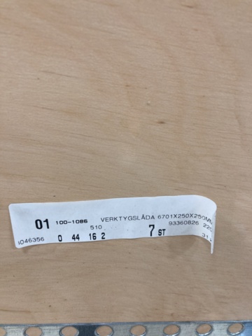 955724-3 7 tool boxes Nefab 670x250x250 mm