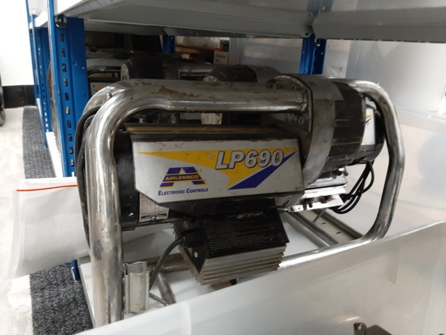 661942-2 Pump units, Airlessco LP690