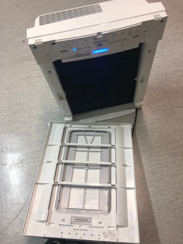 957851-5 Electrolux Z9122 ilmanpuhdistin - Ei pohjahintaa