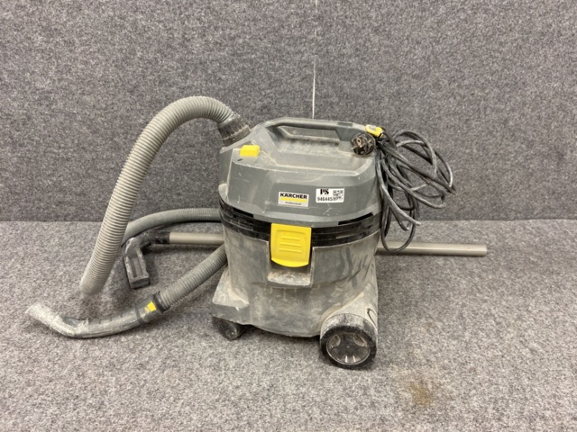 946445-1 Industrial vacuum cleaner Kärcher