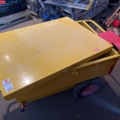 958237-3 Tool container defective