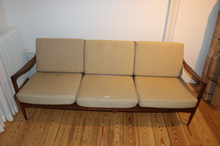 930641-12 Sofa Ib Kofod Larsen