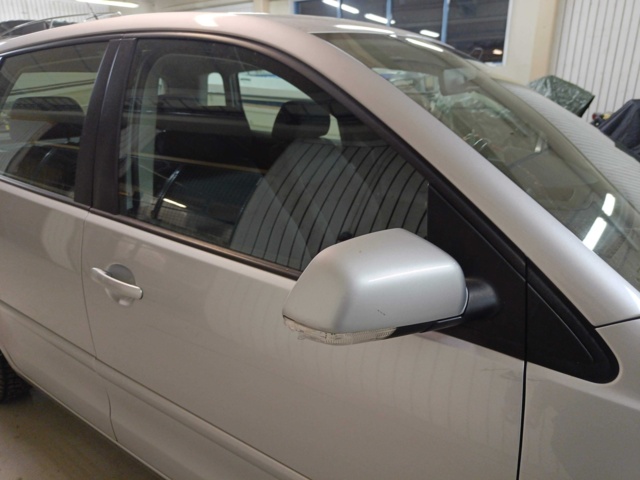 887697-27 Volkswagen Polo 5-door 1.4 TDI Edition60 - 2008