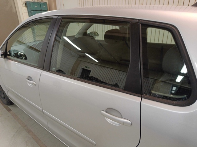 887697-45 Volkswagen Polo 5-door 1.4 TDI Edition60 - 2008