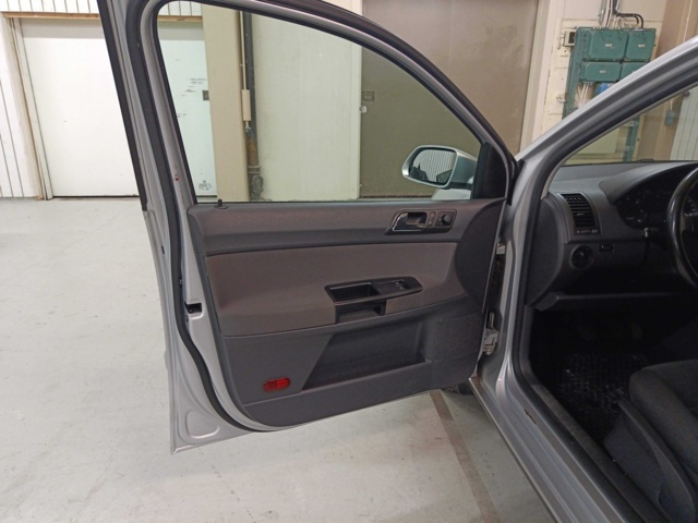887697-63 Volkswagen Polo 5-door 1.4 TDI Edition60 - 2008