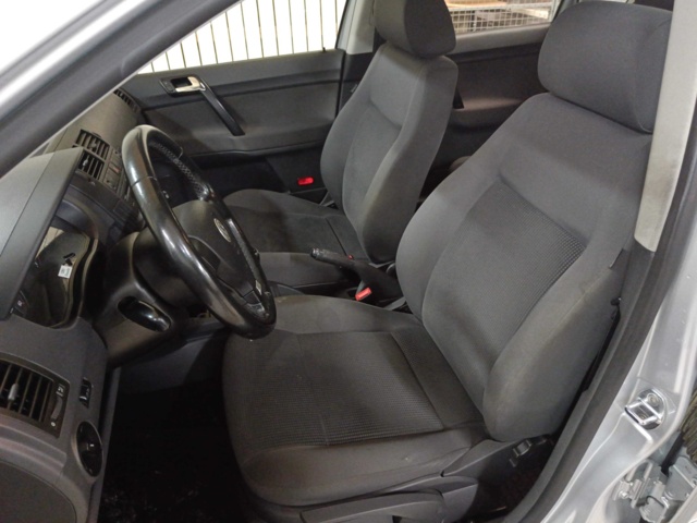887697-67 Volkswagen Polo 5-door 1.4 TDI Edition60 - 2008