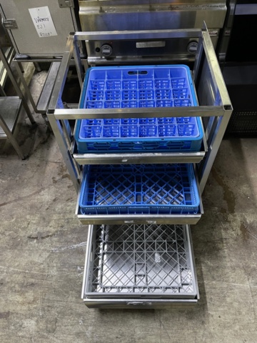 Sink rack of under-counter model with drawer. - PS Auction - We value ...