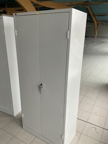 887290-3 Sheet metal filing cabinet