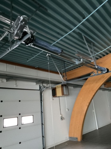 887293-3 Skylight door