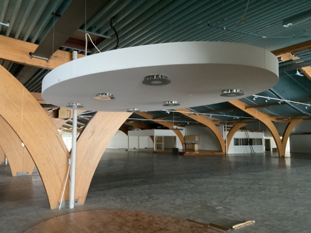 887294-7 Oval exhibition podium with lighting