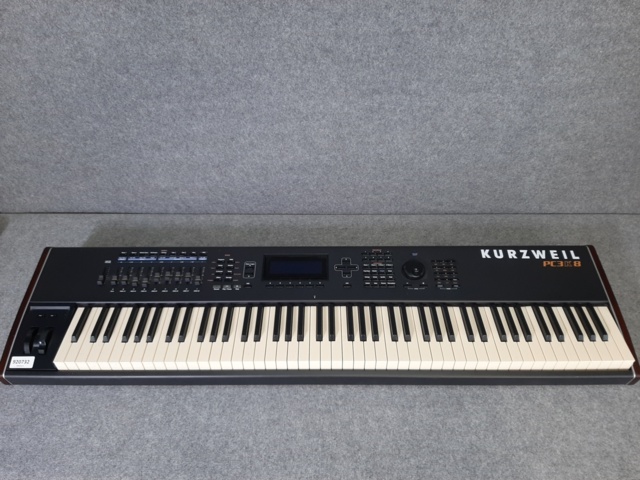 920732-1 Performance Synthesizer, Kurzweil PC3K8