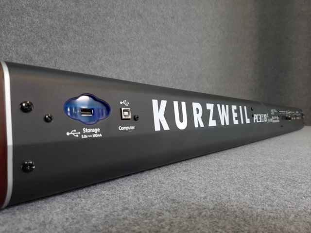 920732-6 Performance Synthesizer, Kurzweil PC3K8