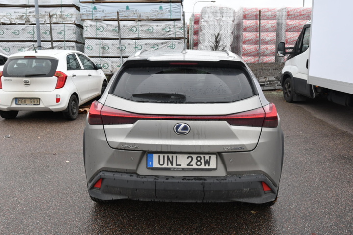 960243-6 Lexus UX 250h 2.0 CVT - 2021