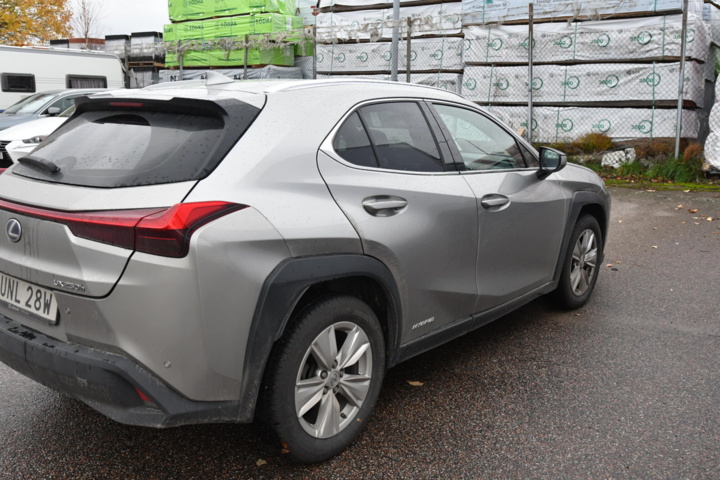 960243-7 Lexus UX 250h 2.0 CVT - 2021