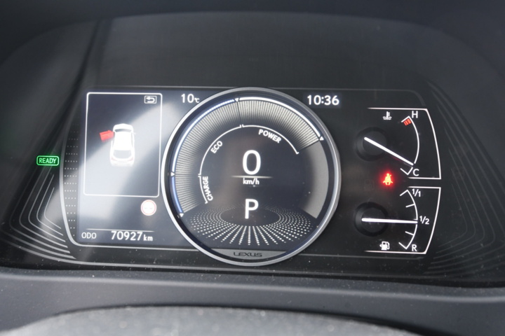 960243-15 Lexus UX 250h 2.0 CVT - 2021