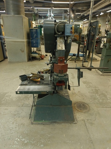 928608-6 Punching/Profiling machine Muhru Bender KBL 11 N