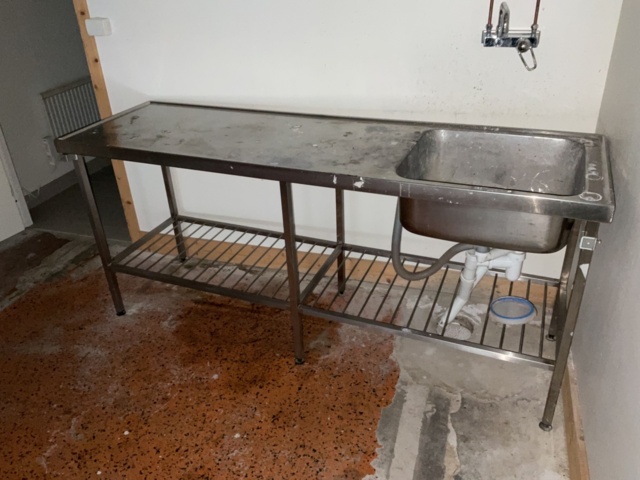 887332-2 Stainless bench with hob and mixer