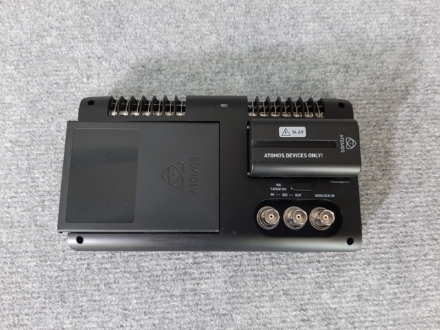 920742-15 7" 4K HDR Monitor / Recorder / Switcher x2, Shogun Atmos