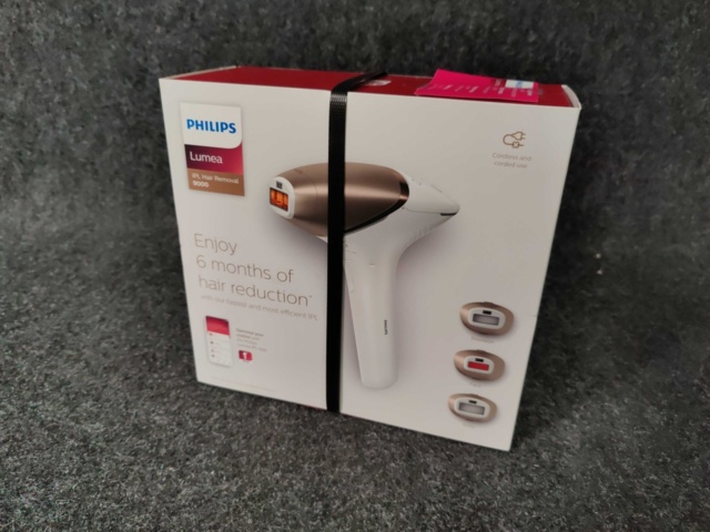 960659-2 Hair remover Philips Lumea IPL Hair Removal 9000