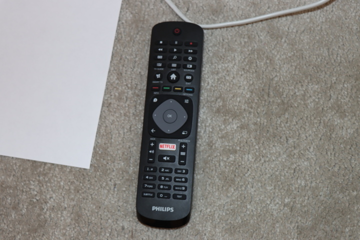 930692-4 55 inch Philips TV