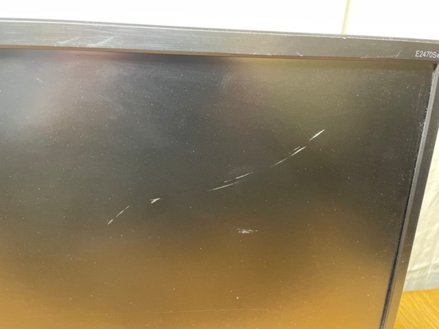 953043-3 Computer monitors 2 pcs 24" / 19" AOC / V7
