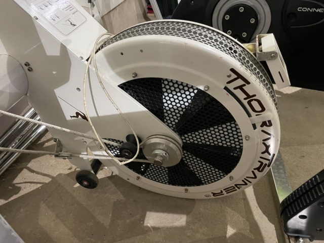 768647-9 Stake machine Thorax trainer