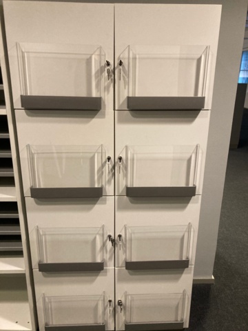 963698-1 Lukollinen lokerokaappi - Ei pohjahintaa