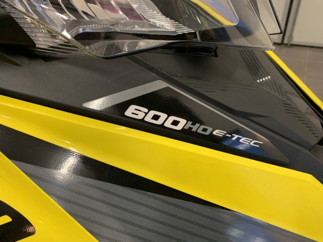 940677-11 Snowmobile Ski-Doo Summit SP 600 HO E-tec 154" - 2018