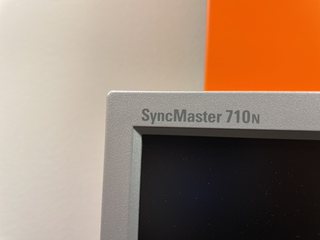 946736-4 Demonstration displays, 6 pieces