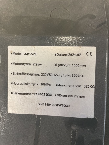 946763-6 Scissor lift Hawk QJY-S2E, 3000kg, defective -2021