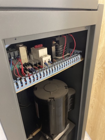 946763-4 Scissor lift Hawk QJY-S2E, 3000kg, defective -2021