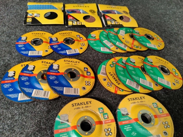 964498-4 Grinding and cutting discs Stanley 125 mm