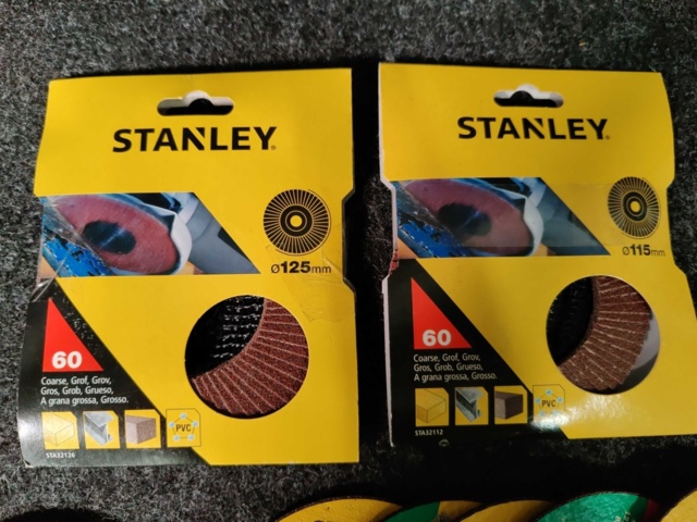 964498-10 Grinding and cutting discs Stanley 125 mm