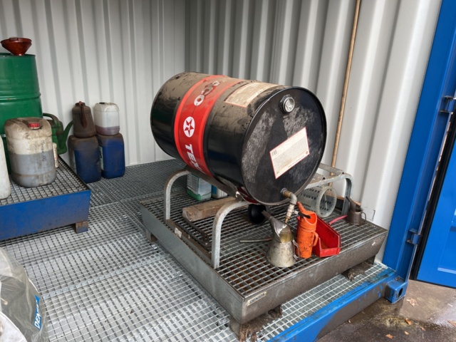 964095-7 10-foot container furnished for chem