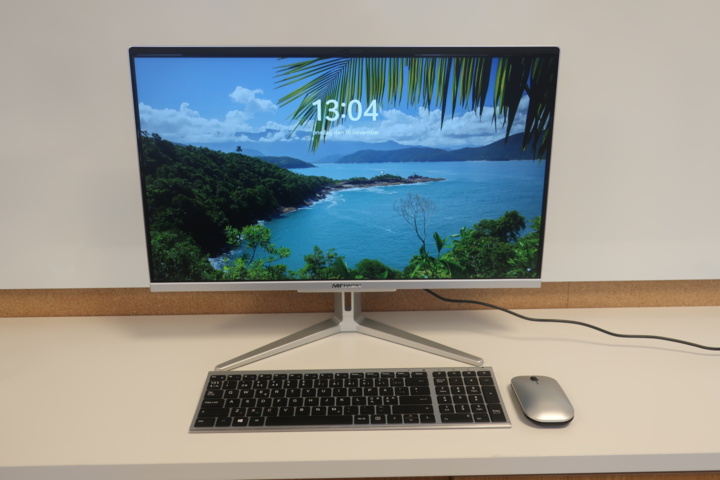 957990-1 All in One PC - MEDION E23301, 23.8"