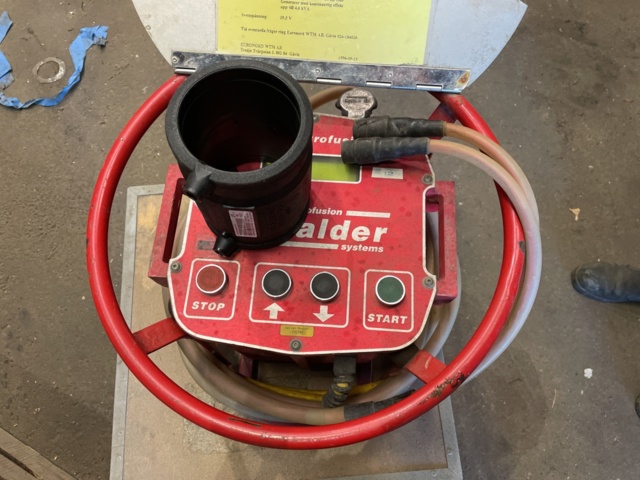 964923-2 Plastic pipe welding - MCA & Calder SAM 3