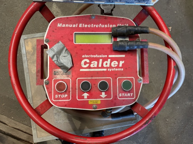 964923-6 Plastic pipe welding - MCA & Calder SAM 3