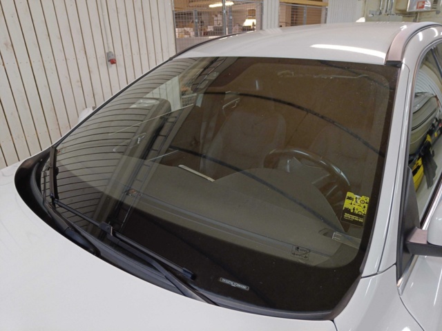 887694-12 Volvo XC60 D4 - 2015