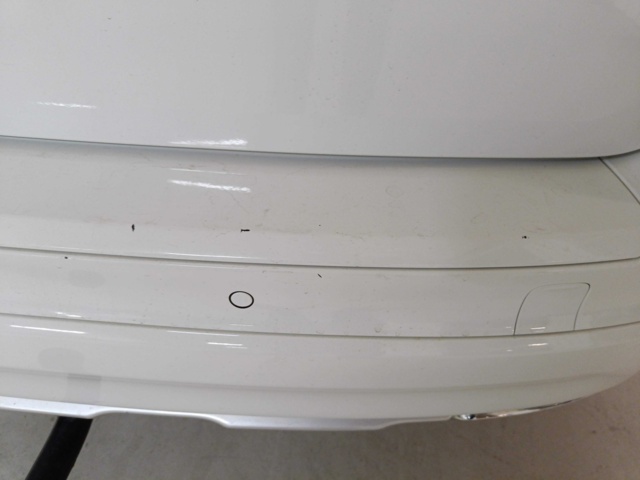 887694-34 Volvo XC60 D4 - 2015