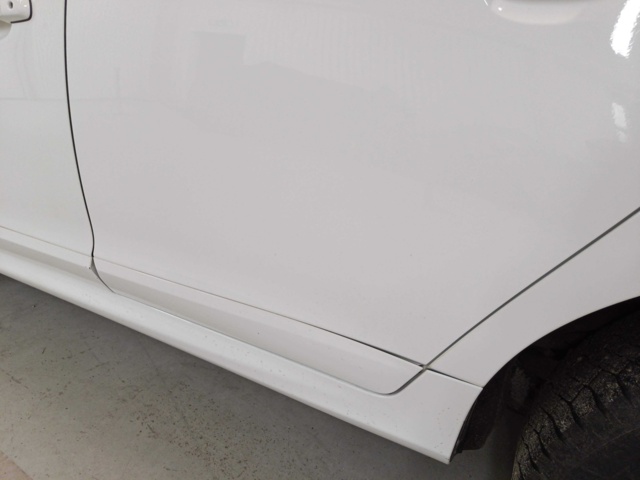 887694-43 Volvo XC60 D4 - 2015