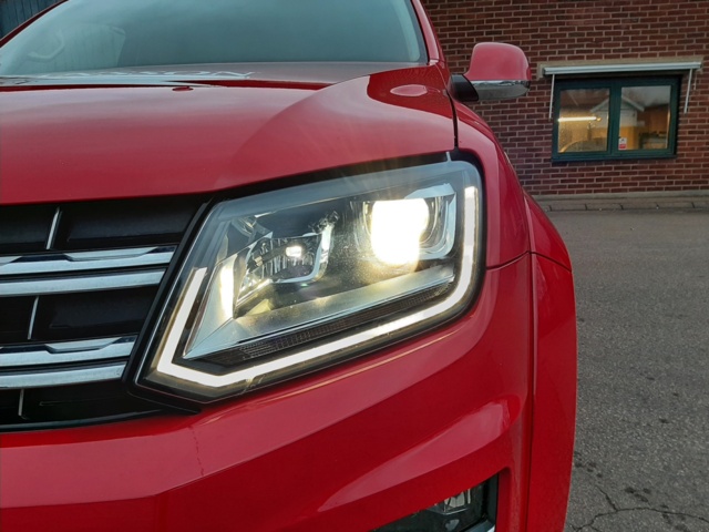 869517-11 Volkswagen Amarok 3.0 V6 TDI BlueMotion -2018