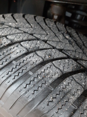 869517-27 Volkswagen Amarok 3.0 V6 TDI BlueMotion -2018