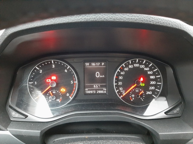 869517-43 Volkswagen Amarok 3.0 V6 TDI BlueMotion -2018