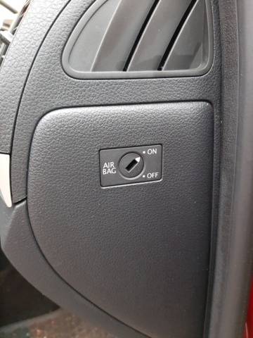 869517-55 Volkswagen Amarok 3.0 V6 TDI BlueMotion -2018