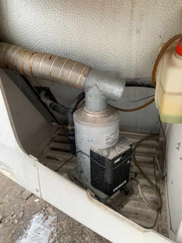 940720-15 Husvagn Polarvagnen Polar 547 GL -1990